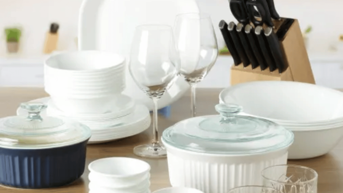 Corelle Host the Holidays in Style Giveaways